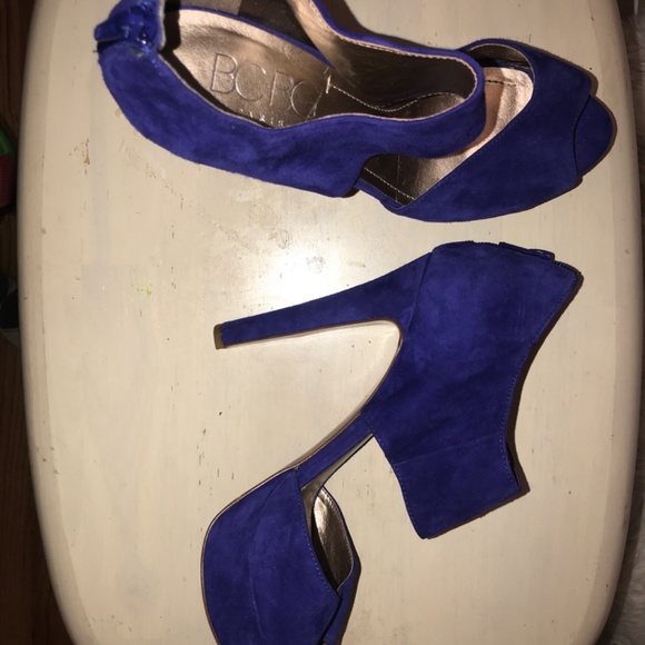 Suede BCBG Heels - Picture 6 of 7